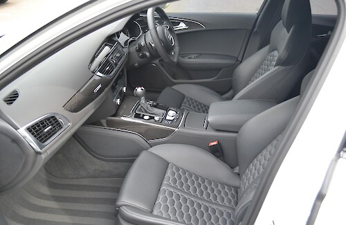 2013/13 Audi RS6 Avant 23...