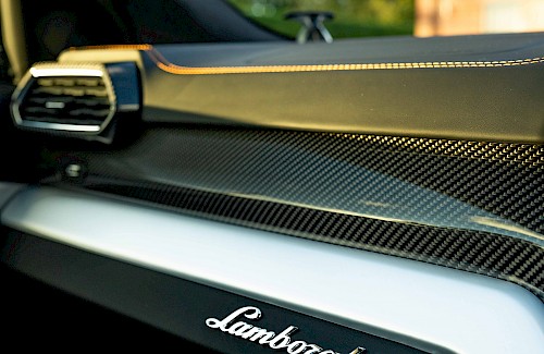 2020/20 Lamborghini Urus 51...