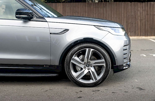 2021/21 Land Rover Discovery R-Dynamic HSE D300 16...