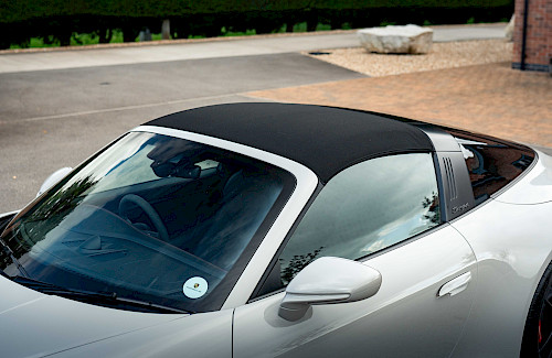 2022/22 Porsche 911 992 Targa 4GTS 33...