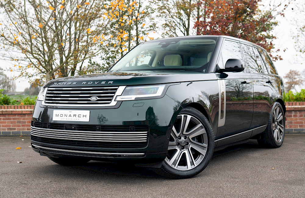2024/73 Range Rover SV Autobiography P550E 9