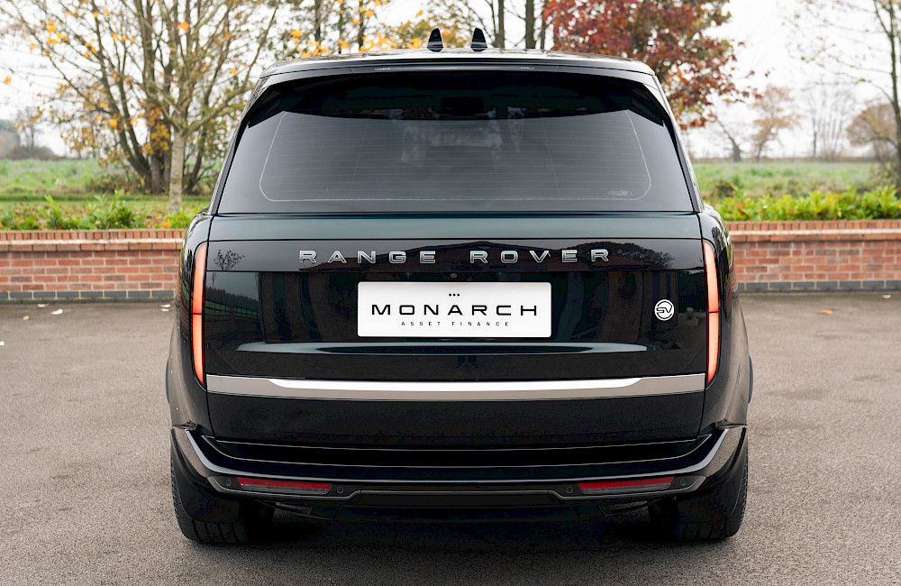 2024/73 Range Rover SV Autobiography P550E 20