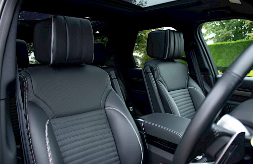 2019/19 Land Rover Discovery HSE Luxury SDV6 25...