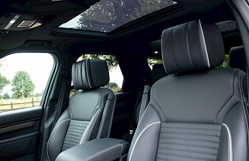 2019/19 Land Rover Discovery HSE Luxury SDV6 26...