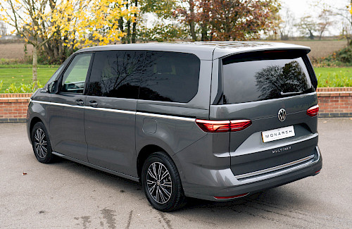 2023/23 Volkswagen Multivan Style LWB DSG TDI 7...