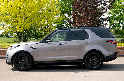 2021/21 Land Rover Discovery HSE D300 R-Dynamic 11...