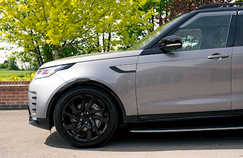 2021/21 Land Rover Discovery HSE D300 R-Dynamic 12...