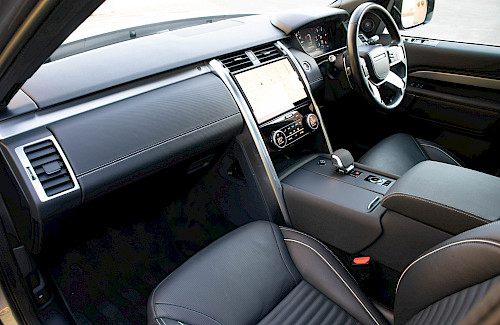 2021/21 Land Rover Discovery HSE D300 R-Dynamic 29...