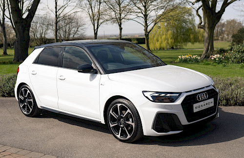 2021/71 Audi A1 35 TFSI Black Edition S-Tronic 1...