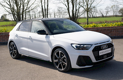 2021/71 Audi A1 35 TFSI Black Edition S-Tronic 4...