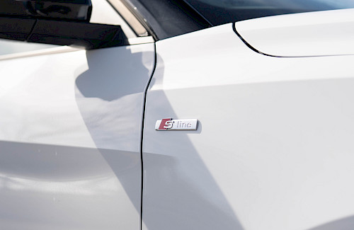 2021/71 Audi A1 35 TFSI Black Edition S-Tronic 15...