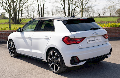 2021/71 Audi A1 35 TFSI Black Edition S-Tronic 9...