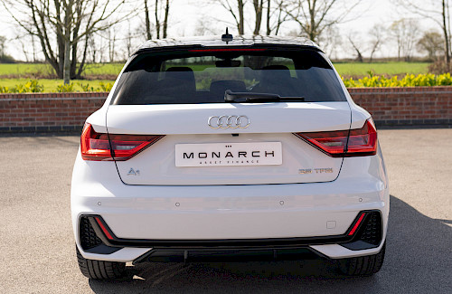 2021/71 Audi A1 35 TFSI Black Edition S-Tronic 23...