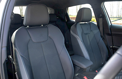 2021/71 Audi A1 35 TFSI Black Edition S-Tronic 30...