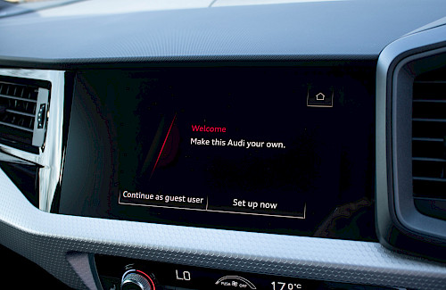 2021/71 Audi A1 35 TFSI Black Edition S-Tronic 39...