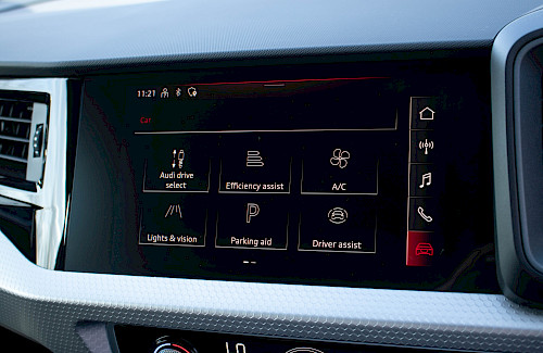 2021/71 Audi A1 35 TFSI Black Edition S-Tronic 52...