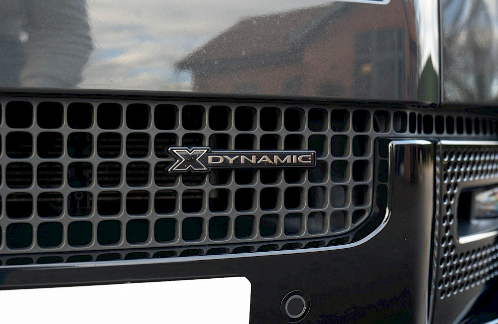 2023/23 Land Rover Defender 110 D300 X-Dynamic HSE Hard Top 23