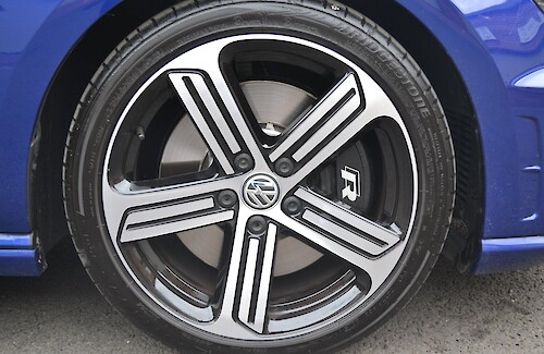 2016/16 VW Golf R DSG 5 Door 13...