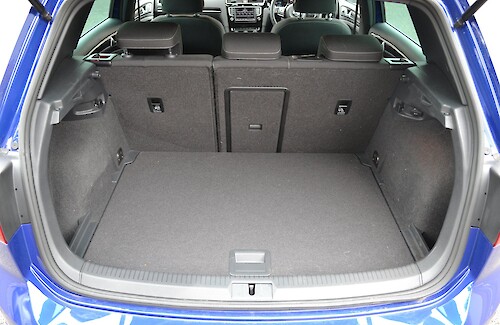 2016/16 VW Golf R DSG 5 Door 16...