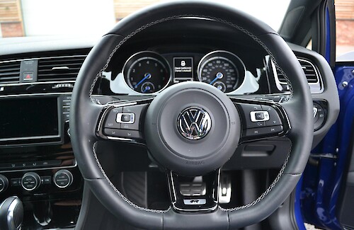 2016/16 VW Golf R DSG 5 Door 19...