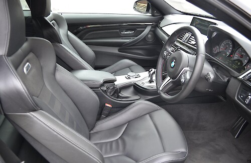 2015/15 BMW M4 DCT 11...
