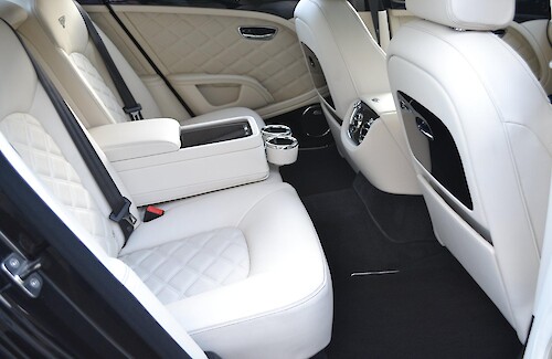 2014/63 Bentley Mulsanne Mulliner Driving specification 24...