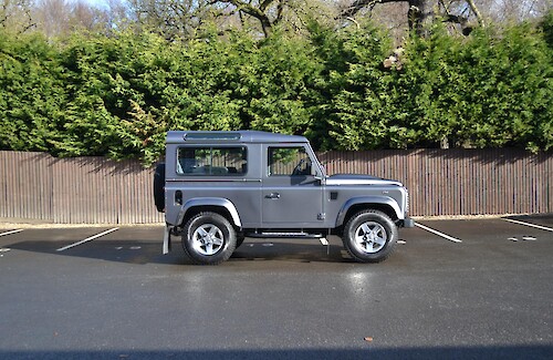 2014/14 Land Rover Defender 2.2TDCI XS Station Wagon 7...