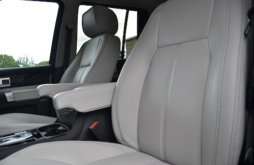 2014/14 Land Rover Discovery SDV6 XXV 28...