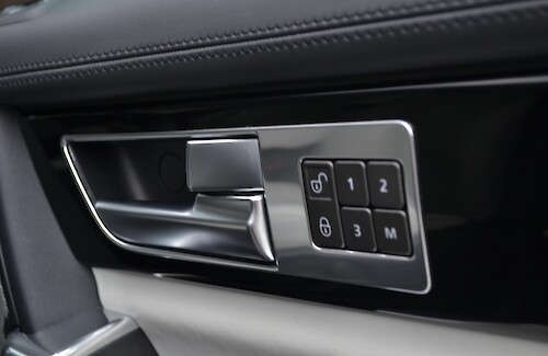 2014/14 Land Rover Discovery SDV6 XXV 45...