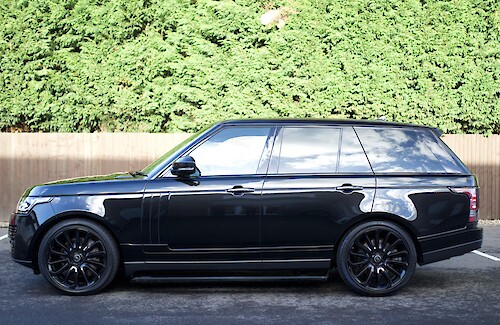 2015/15 Range Rover 4.4 SDV8 Autobiography 11...