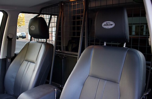 2014/64 Land Rover Discovery Commercial SDV6 SMC Overland 27...