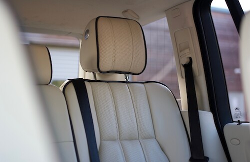 2012/12 Range Rover Westminster TDV8 32...