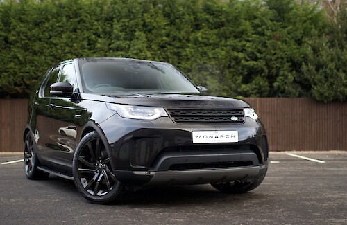 2017/17 Land Rover Discovery HSE TD6 3...