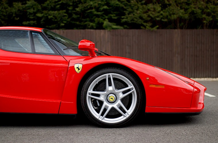 2004/04 Ferrari Enzo 31