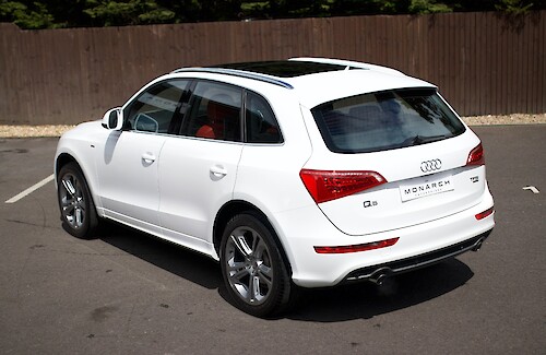 2011/61 Audi Q5 TFSI S-Line Special Edition 10...
