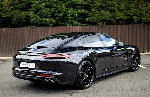 2016/66 Porsche Panamera 4S Diesel 15...
