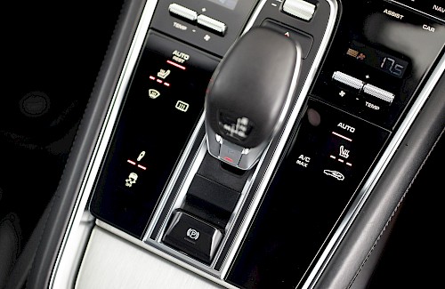2016/66 Porsche Panamera 4S Diesel 52...