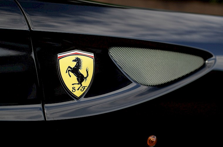 2014/64 Ferrari FF 22