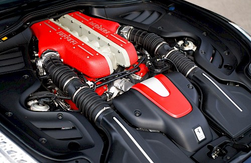 2014/64 Ferrari FF 23...