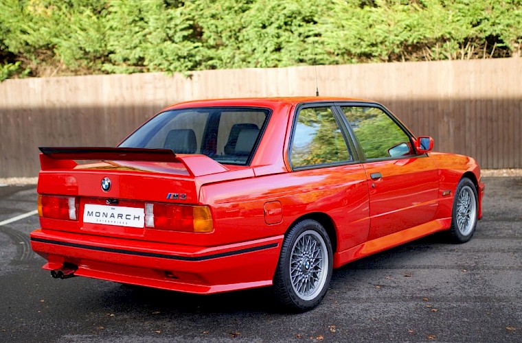 BMW M3 E30 Sport Evolution 13