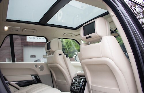 2014/64 Range Rover Autobiography SDV8 28...
