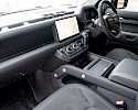 2021/21 Land Rover Defender 110 V8 29
