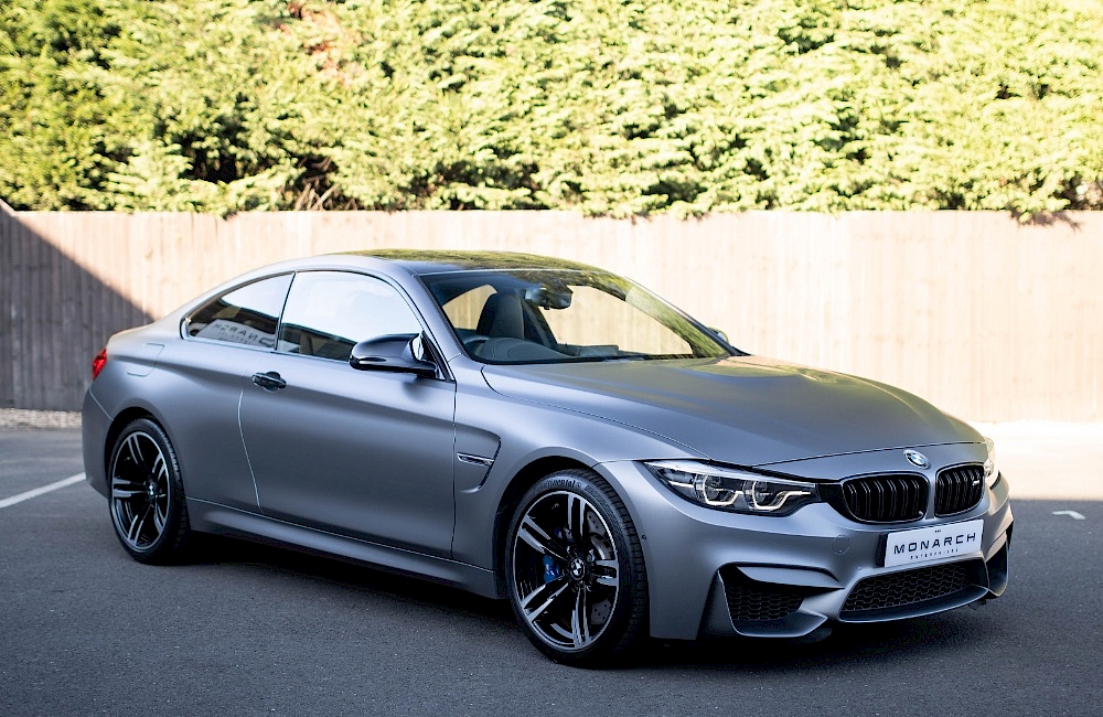 2017/17 BMW M4 Coupe 5