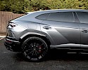 2020/20 Lamborghini Urus 17