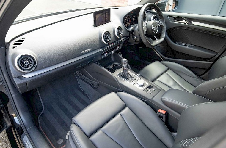 2018/18 Audi S3 Saloon Black Edition Quattro 24