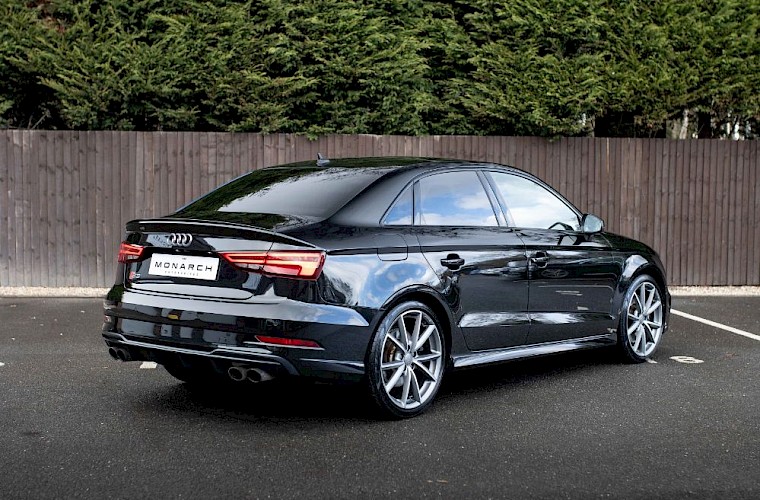 2018/18 Audi S3 Saloon Black Edition Quattro 11