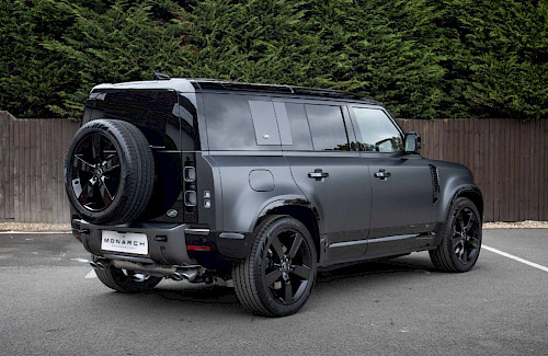 2022/22 Land Rover Defender 110 V8 Carpathian Edition 11...