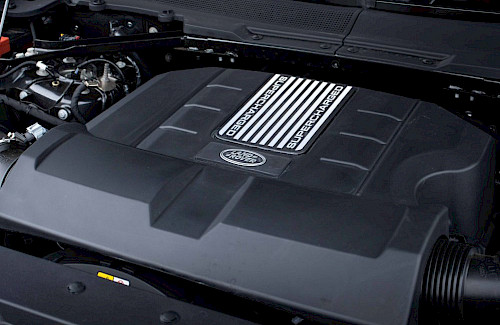 2022/22 Land Rover Defender 110 V8 Carpathian Edition 27...