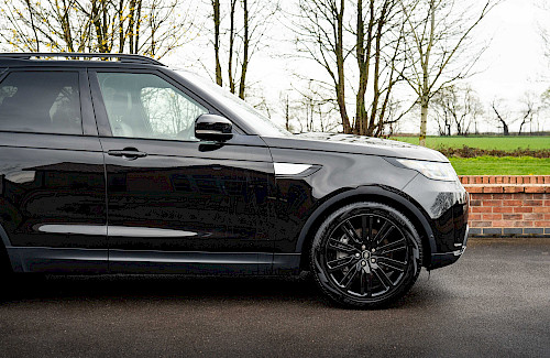 2020/70 Land Rover Discovery HSE SDV6 17...