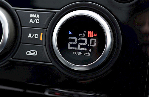 2020/70 Land Rover Discovery HSE SDV6 51...